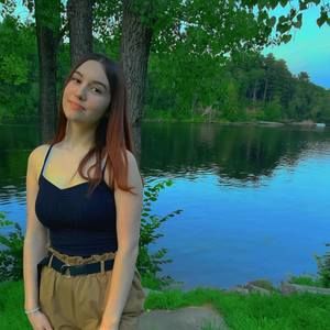 Meet your Posher, Lea